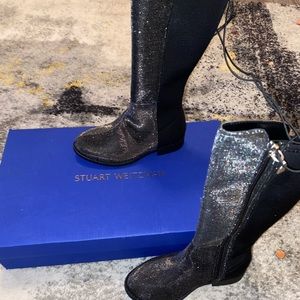 Black riding boots